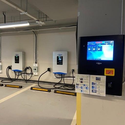 如心廣場二期 EV Mega 快速充電站