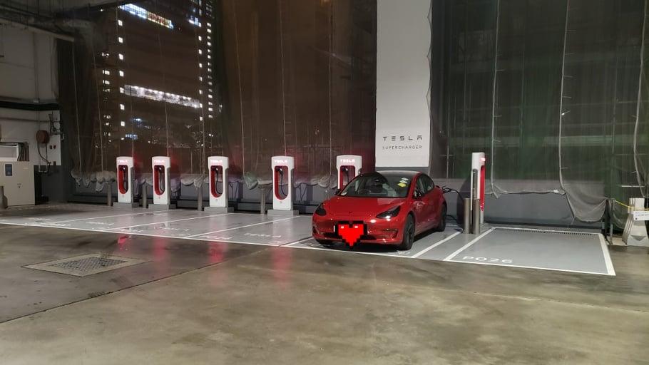 嘉民領達中心 V3 超級充電站