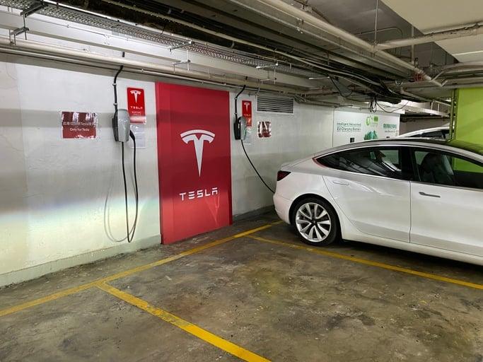 康怡廣場 目的地充電站