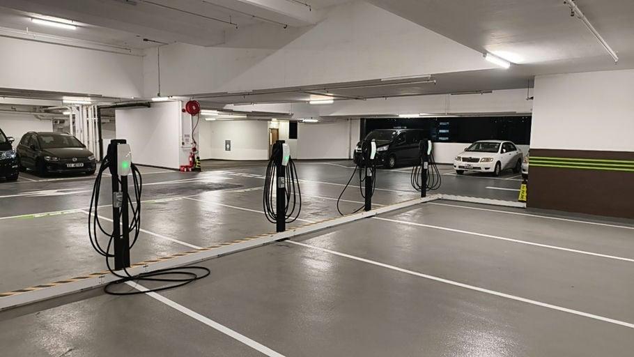 海迅中心1座目的地充電站