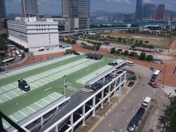 天星碼頭停車場 港燈充電站