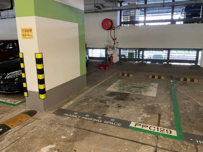 寶石湖邨 (上水站港鐵泊車轉乘停車場)